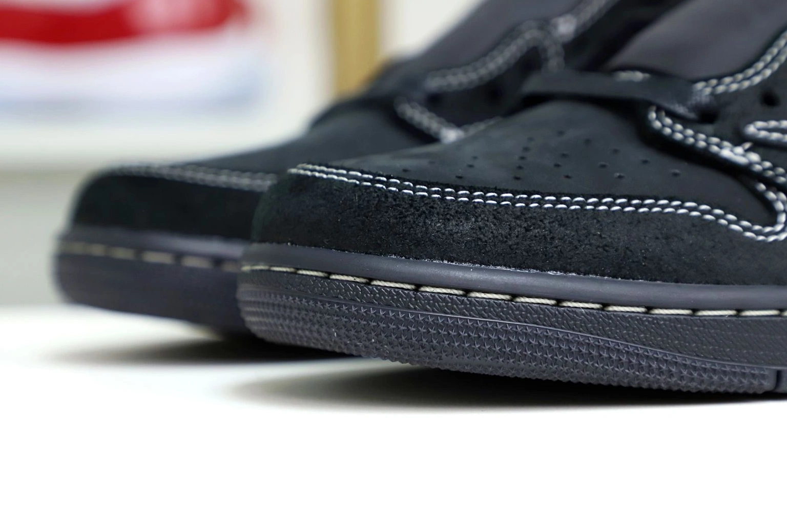SCOTT 1 LOW TRAVIS OG PHANTOM” X “BLACK JORDAN NIKE AIR 0820